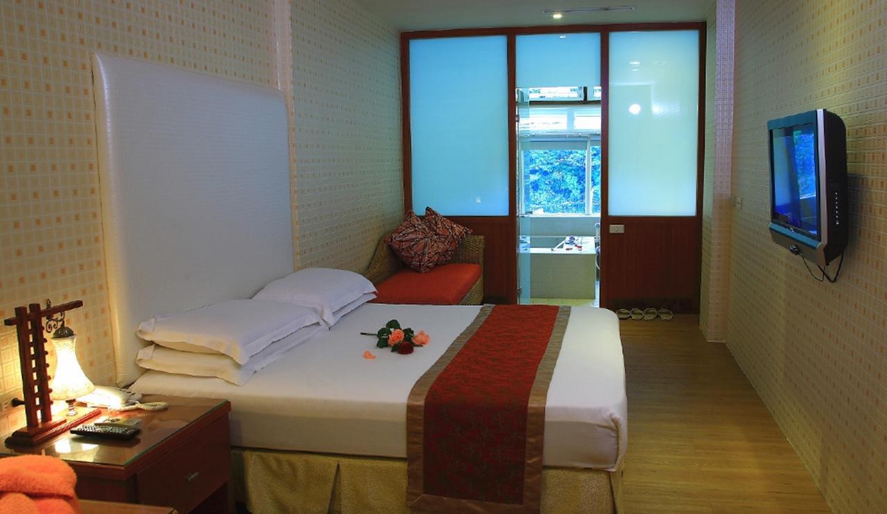 Yufuin Hot Spring Appartement Wulai Buitenkant foto