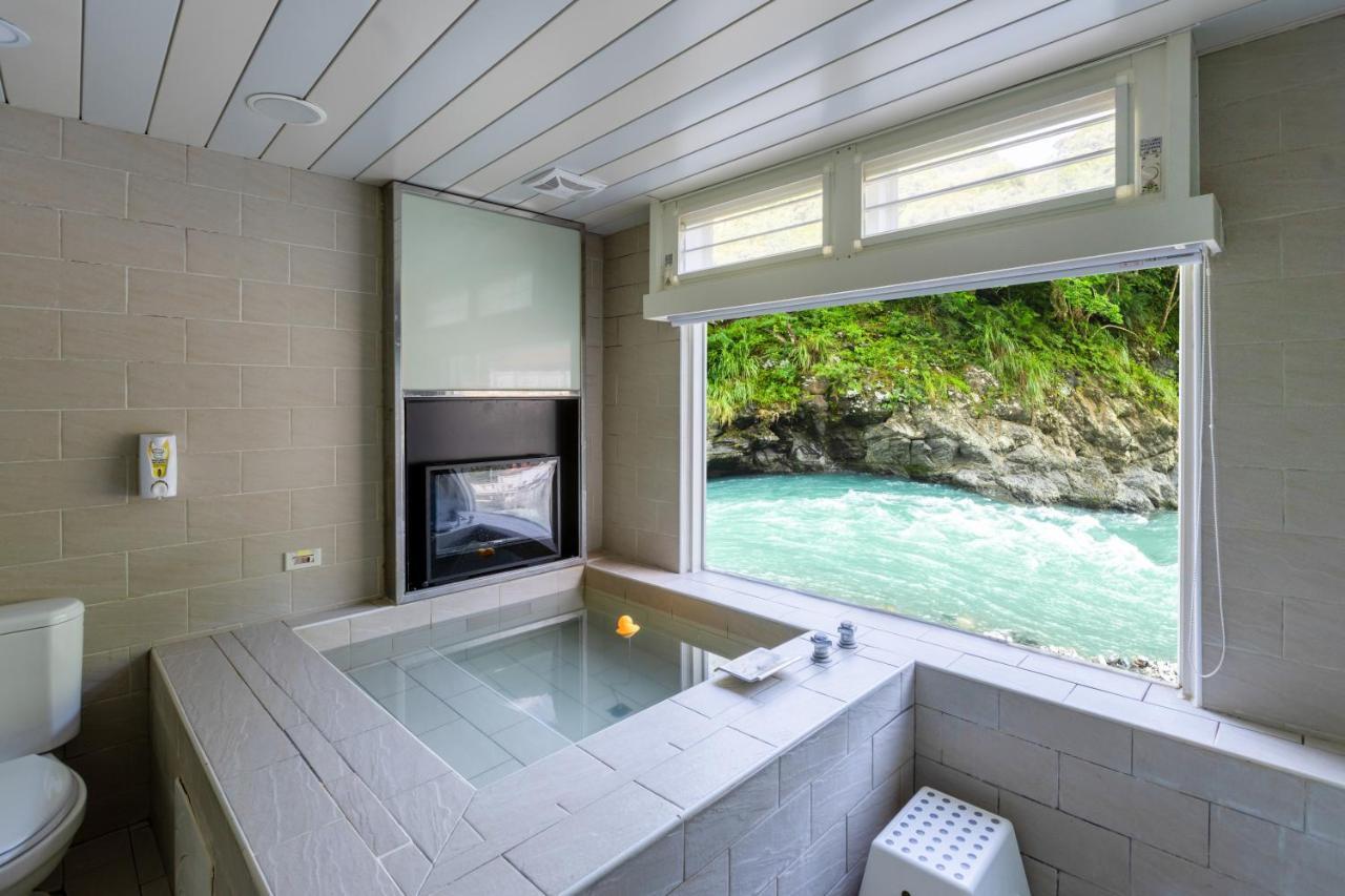 Yufuin Hot Spring Appartement Wulai Buitenkant foto